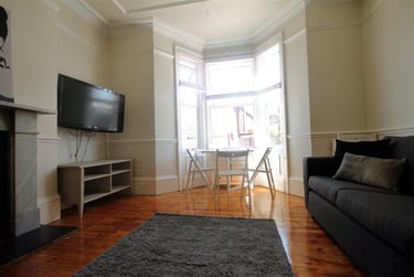 6 bed house, Osborne Road, Jesmond, Newcastle, NE23LB - Image 4